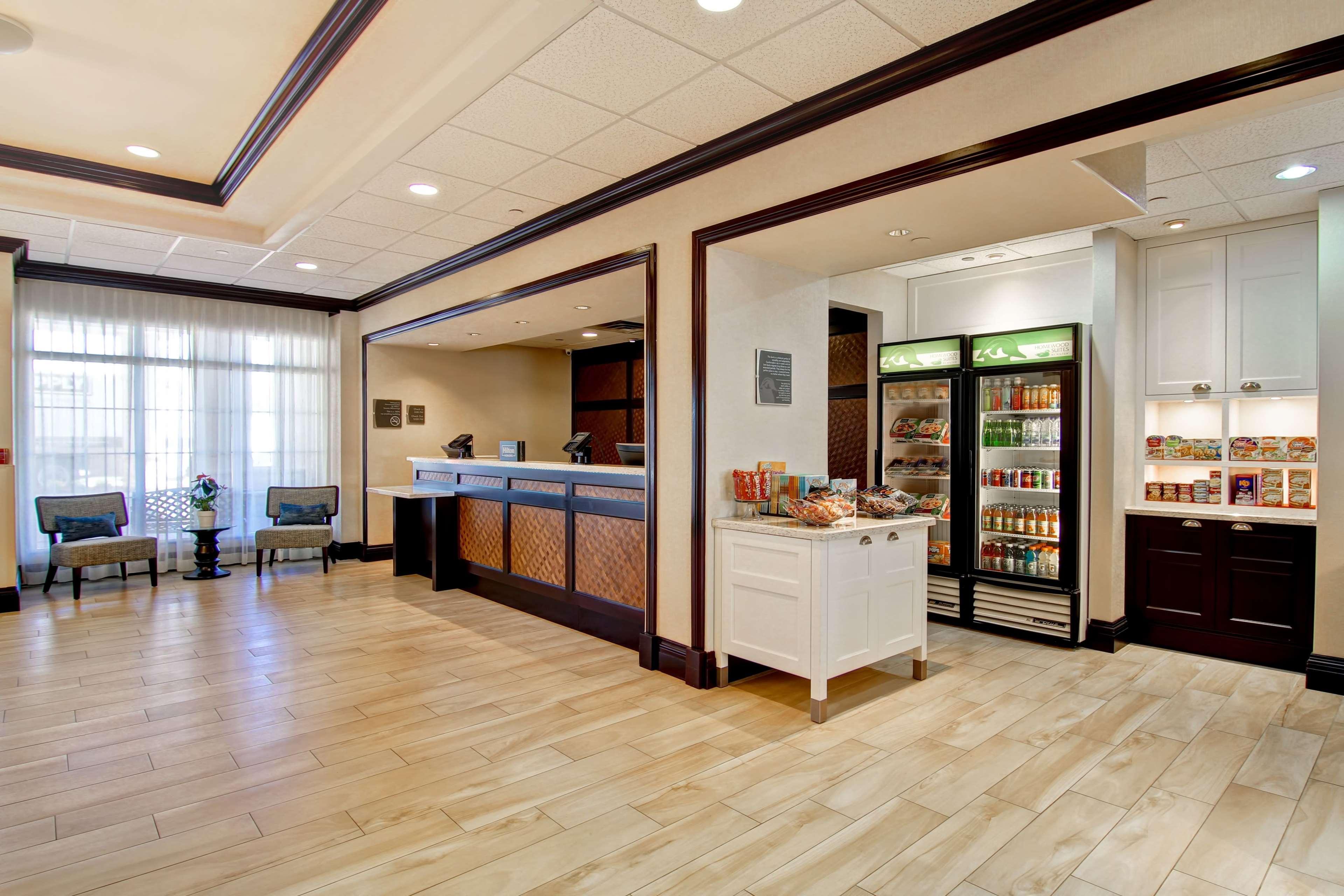 Homewood Suites By Hilton Toronto Mississauga Bagian luar foto