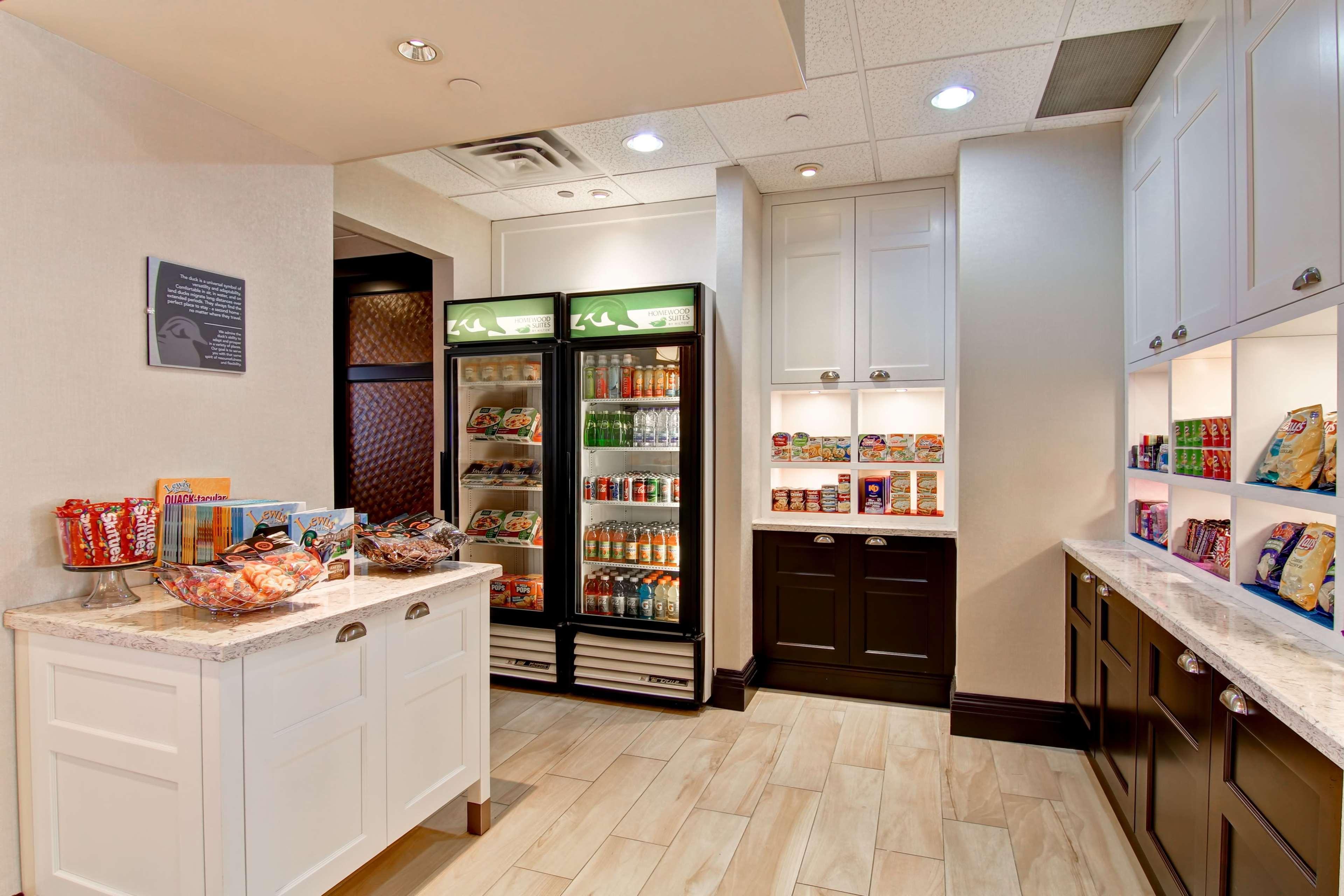 Homewood Suites By Hilton Toronto Mississauga Bagian luar foto