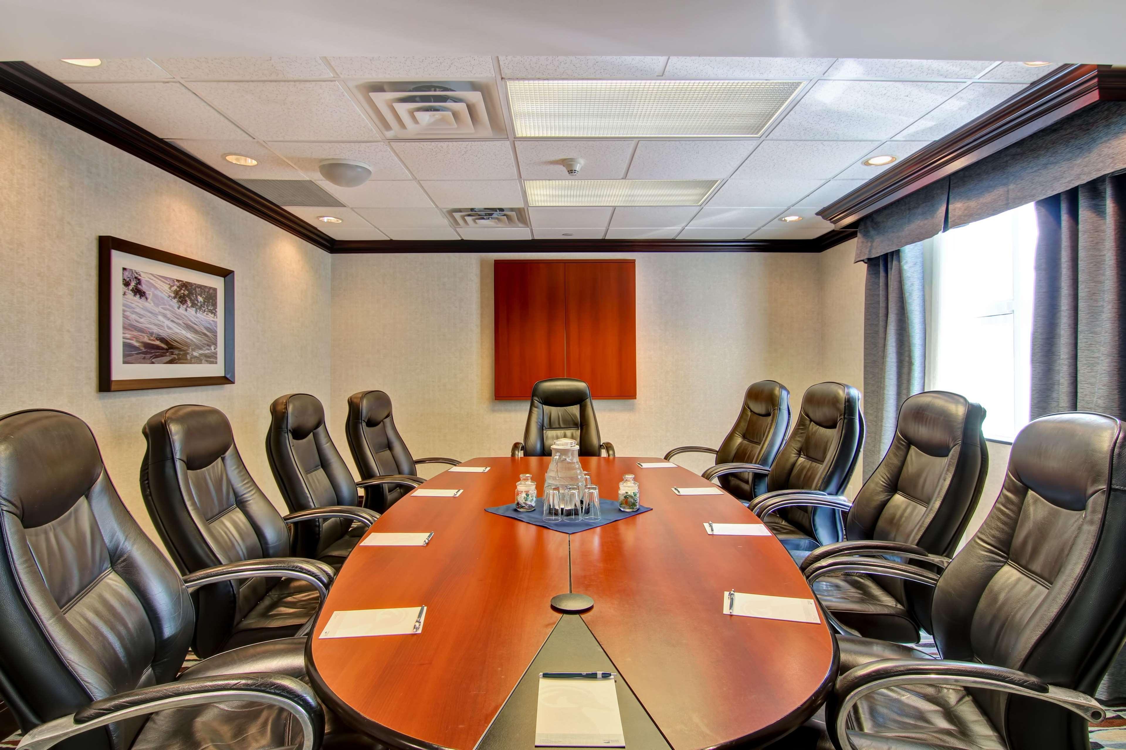 Homewood Suites By Hilton Toronto Mississauga Bagian luar foto