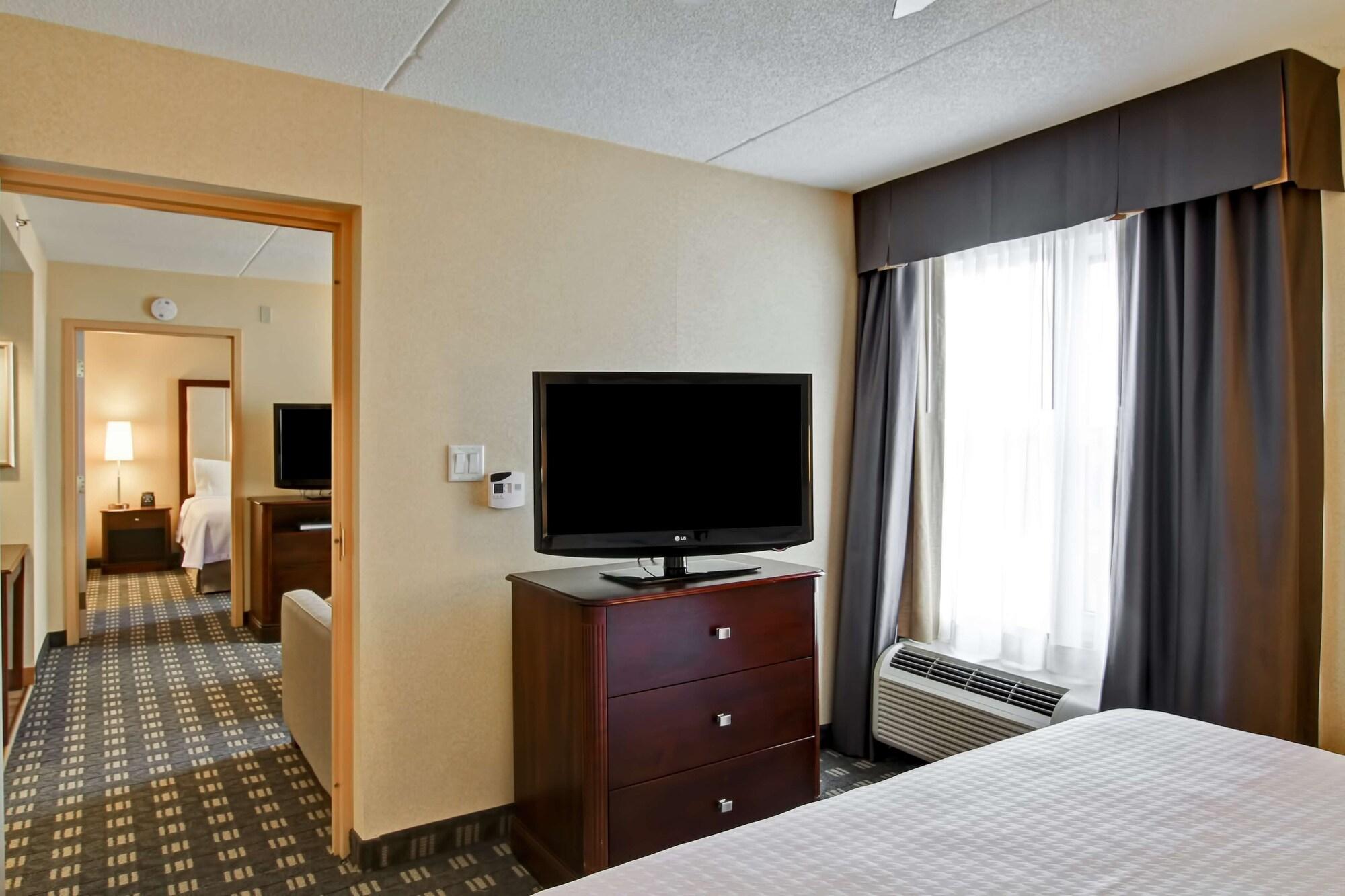 Homewood Suites By Hilton Toronto Mississauga Bagian luar foto