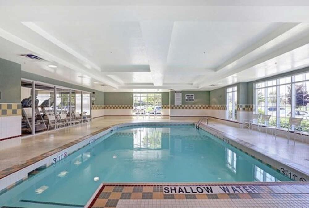 Homewood Suites By Hilton Toronto Mississauga Bagian luar foto