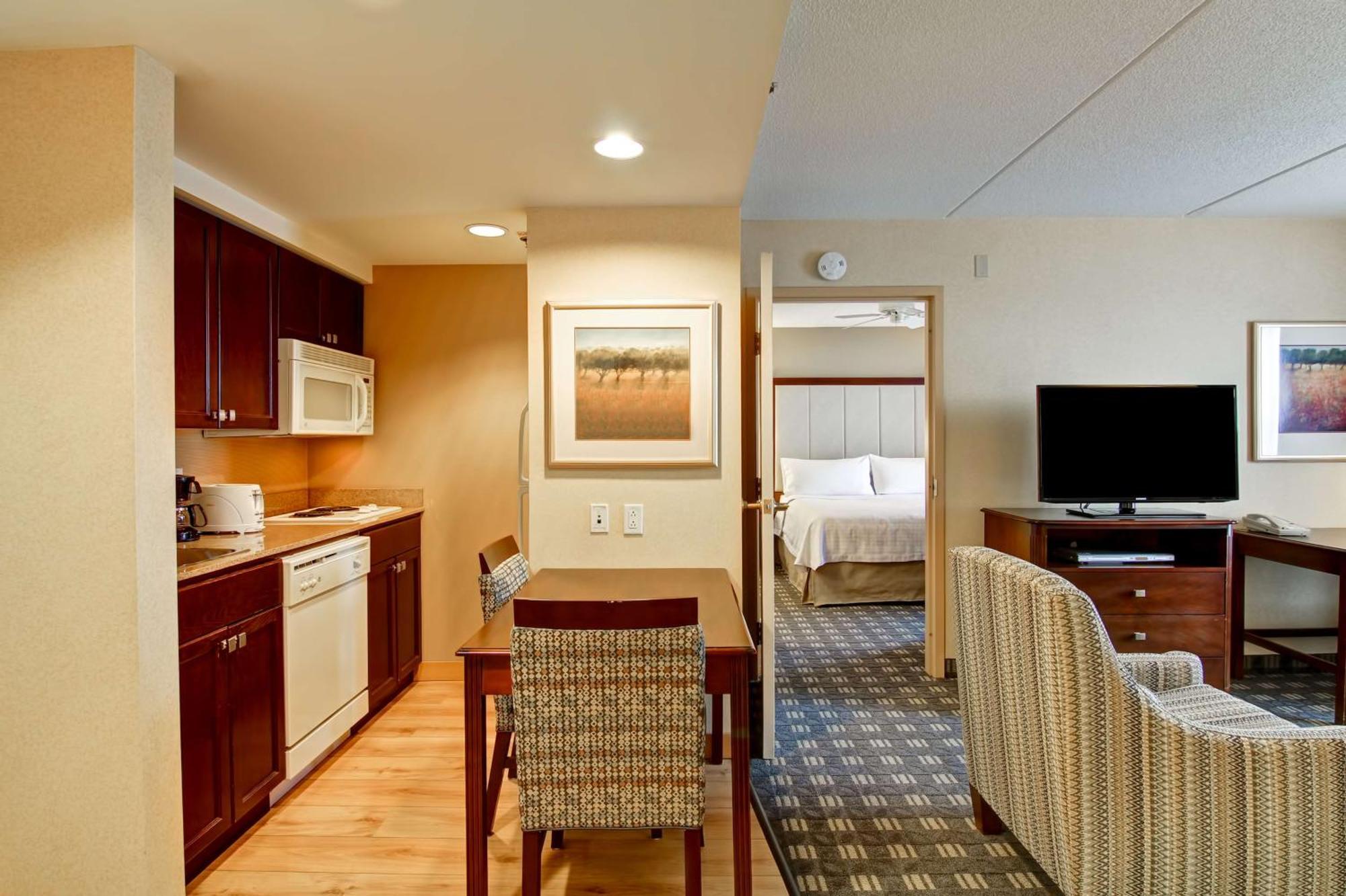 Homewood Suites By Hilton Toronto Mississauga Bagian luar foto